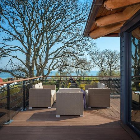 Villa Lotsenhaeuser Ruegen - Luxus Ferienhaus - 3 Schlafzimmer - Sauna - Dachterrasse Mit Boddenblick Breege Exterior foto